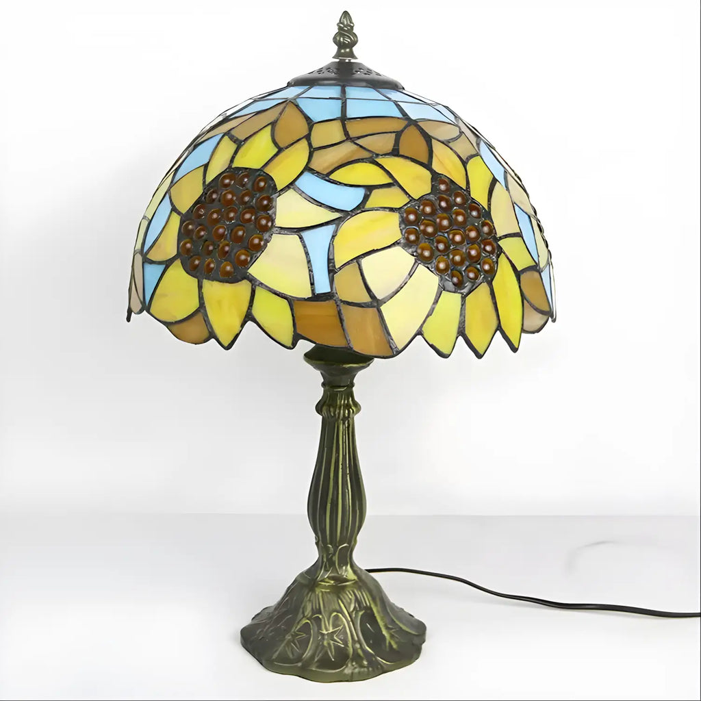 Sunflower Tiffany-Style Lamp with Vibrant Glasswork
